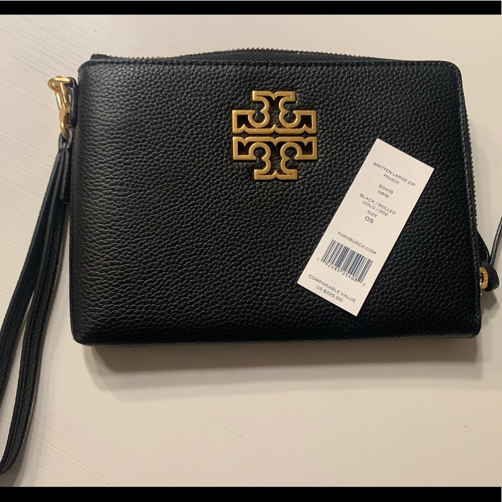 Brand New!!  Tory Burch Large wristlet